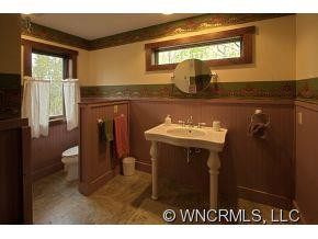 187 Unvquolad Court - Photo 12