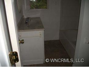 1466 Chase High Road - Photo 4