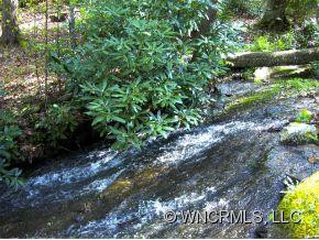 75 Deep Woods Court - Photo 16