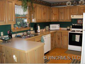 75 Deep Woods Court - Photo 10