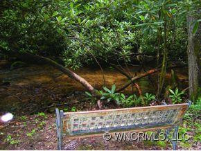 425 Cathey's Creek Road - Photo 11