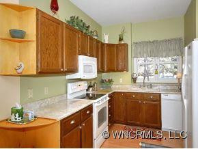 15 TIMBERLAKE DRIVE - Photo 8