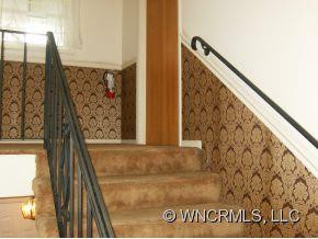 100 Falling Waters Road #3 - Photo 3