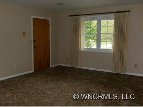 100 Falling Waters Road #3 - Photo 5