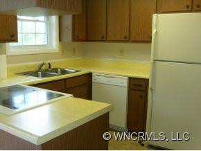 100 Falling Waters Road #3 - Photo 10