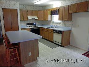 142 Lynch Street - Photo 5