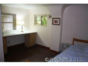1394 Pearson's Falls Road - Photo 11