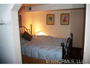 1394 Pearson's Falls Road - Photo 12