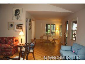 1394 Pearson's Falls Road - Photo 8