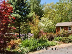 39 BROOKCLIFF DRIVE - Photo 3