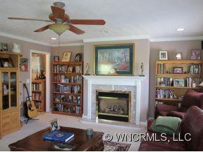 216 Emily Lane - Photo 9