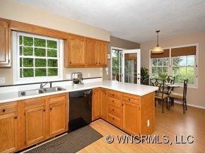 515 SADDLEBACK COURT - Photo 4