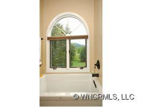 515 SADDLEBACK COURT - Photo 8