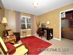 360 DONNA LANE - Photo 10