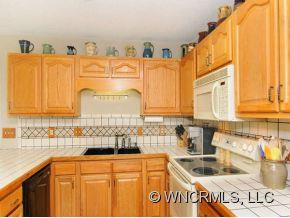 36 WHISPERING OAKS COURT - Photo 8