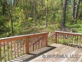 4 LAKESHORE LANE - Photo 17