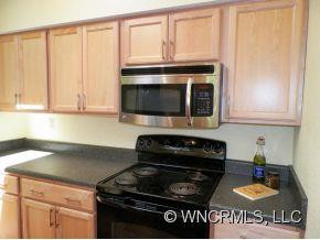 4 LAKESHORE LANE - Photo 8