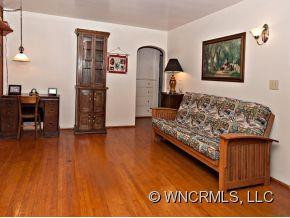 206 MULBERRY STREET - Photo 3
