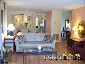 7 Cedarwood Rd # B - Photo 2