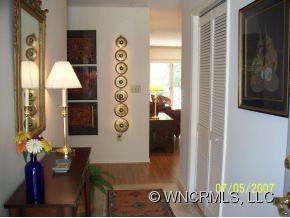 7 Cedarwood Rd # B - Photo 16