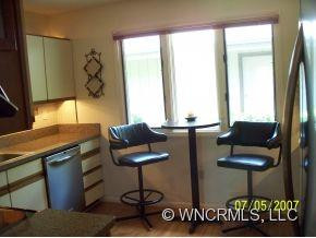 7 Cedarwood Rd # B - Photo 5