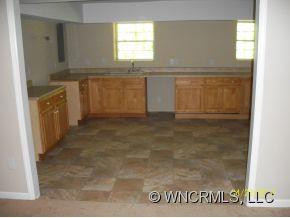 233 Spicewood Lane - Photo 16