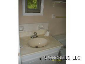 233 Spicewood Lane - Photo 9