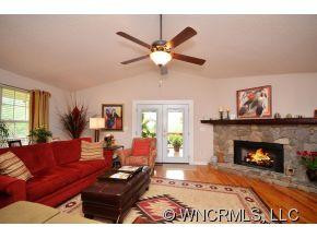 215 Cocoa Lane - Photo 2
