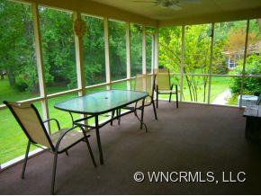 131 West Laurel Lane - Photo 7