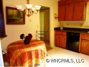 131 West Laurel Lane - Photo 8