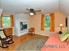 901 THORNTON PLACE - Photo 12