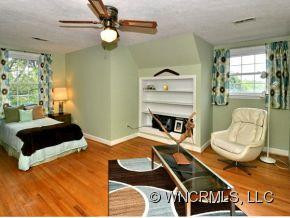 901 THORNTON PLACE - Photo 10