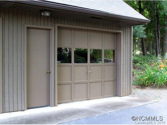 12 RAVENCROFT LANE - Photo 10