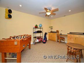 94 HONEY LOCUST DRIVE - Photo 12