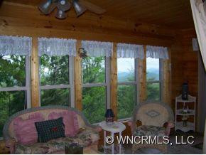 296 Southview Drive - Photo 8