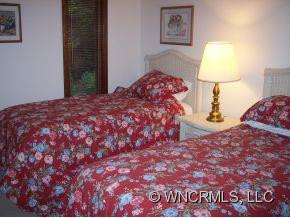 64 Surrey lane - Photo 8
