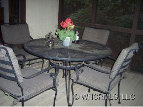 64 Surrey lane - Photo 9
