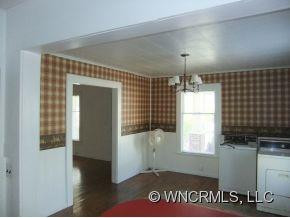  - Photo 2