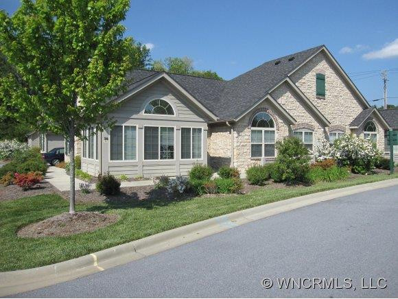 34 SUMMERFIELD PLACE