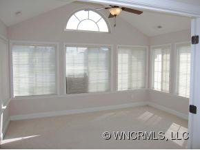 34 SUMMERFIELD PLACE - Photo 4