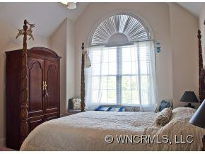 14 DEVONSHIRE DRIVE - Photo 12