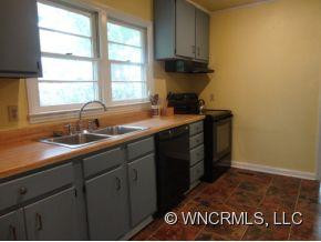 105 Appalachian Way - Photo 2