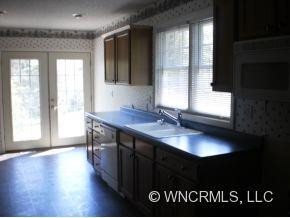 68 Craggy Avenue - Photo 3