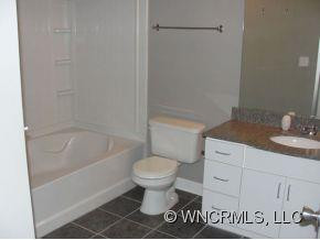 2000 OLDE EASTWOOD VILLAGE BlvdC103 - Photo 8
