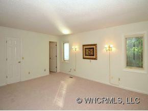 540 HUNTERS GLEN LANE - Photo 10