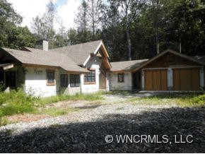 3857 Lake Forest Drive - Photo 2