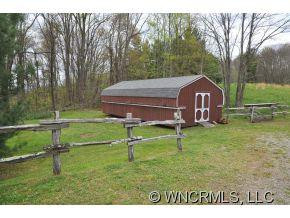1168 Max Patch Road - Photo 13
