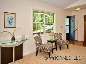 512 HUNTERS GLEN LANE - Photo 6