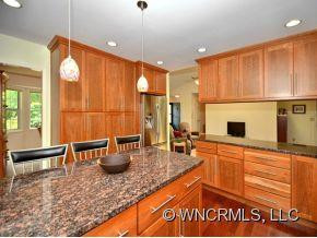 512 HUNTERS GLEN LANE - Photo 8