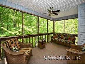 512 HUNTERS GLEN LANE - Photo 9